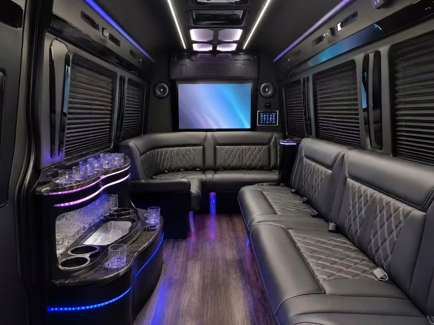 dunedin charter bus rentals in dunedin and nearby cities